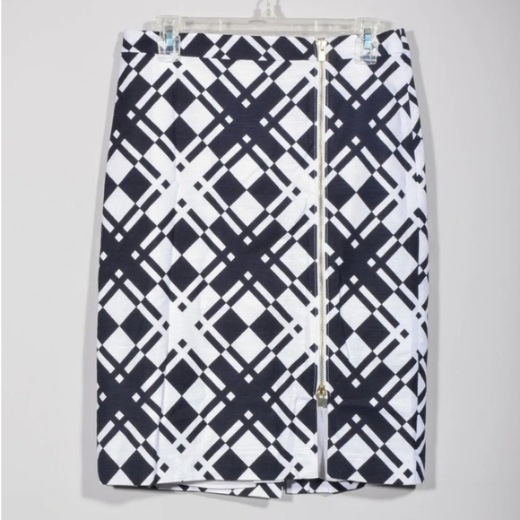 white pattern print Talbots - Picture 2 of 7